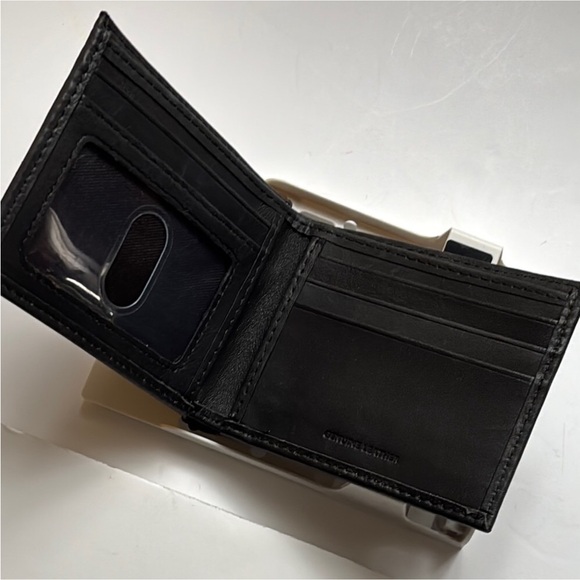 Dickies Classic Black Leather Billfold Wallet - Picture 5 of 13